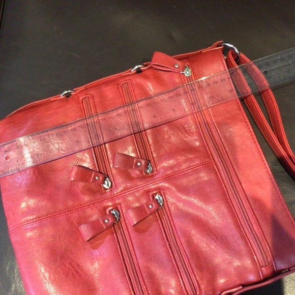 Red Cross Body Purse - Picture 2 of 6